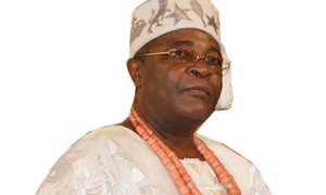 Oba-Adedotun-Aremu-Gbadebo-